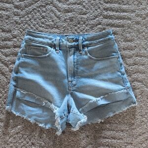 Good American Good Curve Light Blue Jean Shorts